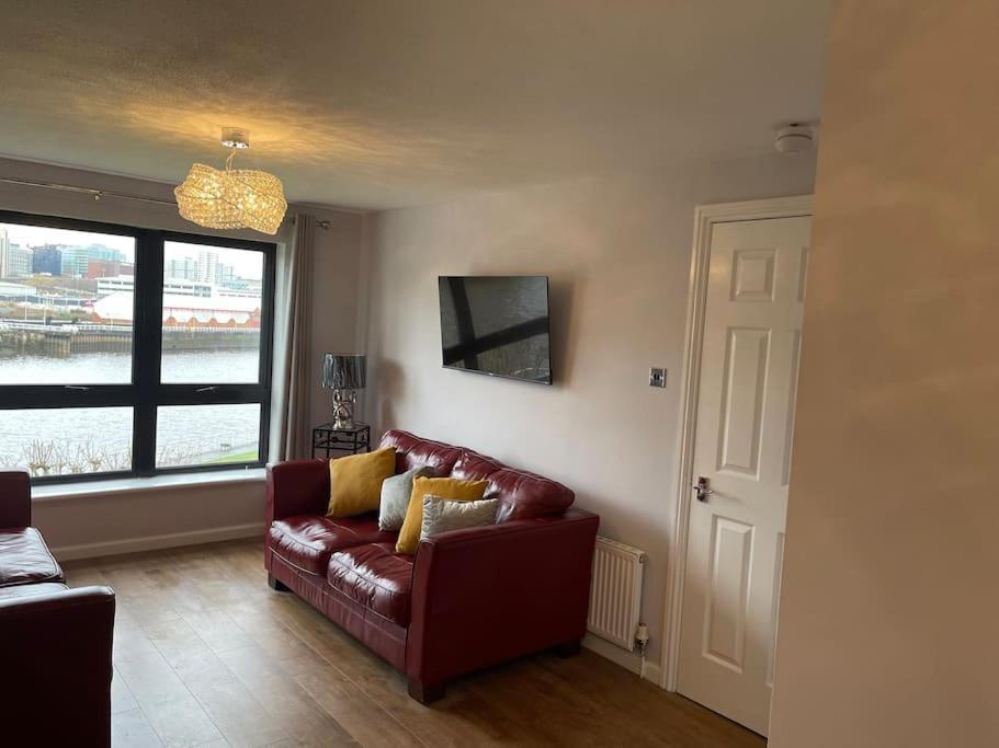 River View Apartment Glasgow Eksteriør bilde
